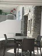 Mina Cozy Studios