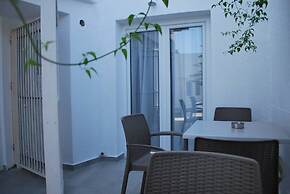 Mina Cozy Studios