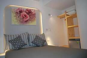 Mina Cozy Studios