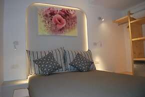 Mina Cozy Studios