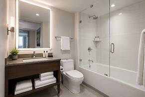 Toronto Station Suites