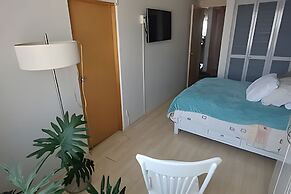 executive room Leo