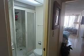 executive room Leo