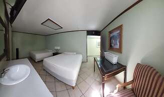 Hotel El Cortes