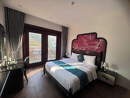 Son Tinh Hotel