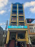 Son Tinh Hotel