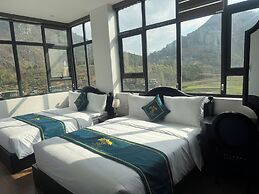 Son Tinh Hotel