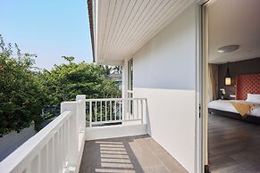 Premier Village Beach Villas