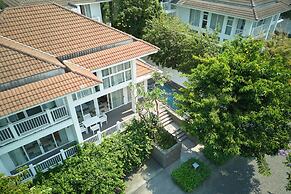 Premier Village Beach Villas
