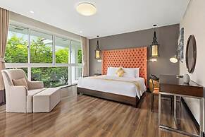 Premier Village Beach Villas