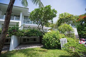 Premier Village Beach Villas