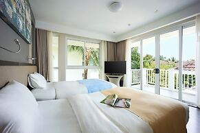 Premier Village Beach Villas