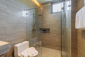 3BR Retreat in Quiet Luxury Area V307