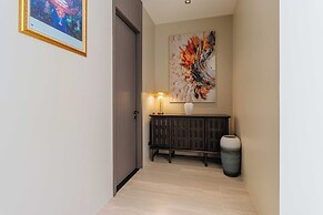 3BR Retreat in Quiet Luxury Area V307