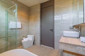 3BR Retreat in Quiet Luxury Area V307