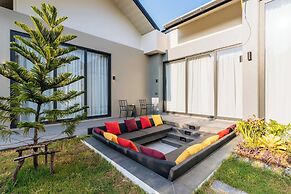 3BR Retreat in Quiet Luxury Area V307