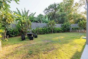 3BR Retreat in Quiet Luxury Area V307