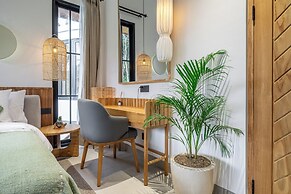 Cascade Apartments