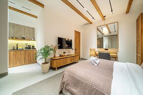 Cascade Apartments