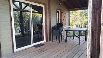 Cozy Countryside Cottage for 2