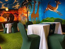 La Planete Hotel