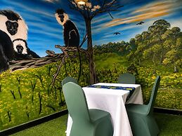 La Planete Hotel