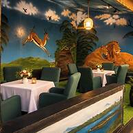 La Planete Hotel