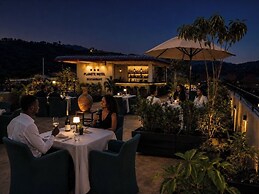La Planete Hotel