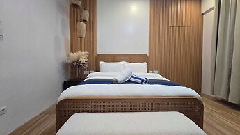 PALMELIA BEACH RESORT