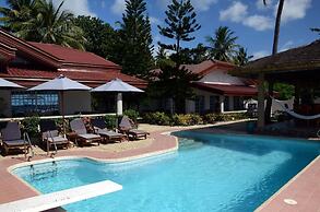 PALMELIA BEACH RESORT