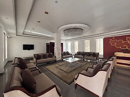 Hotel Dekiling by Eastlynn Collections