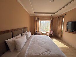 Hotel Dekiling by Eastlynn Collections