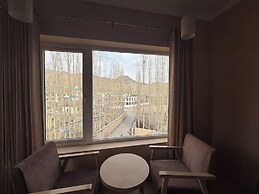 Hotel Dekiling by Eastlynn Collections