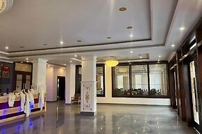 Hotel Dekiling by Eastlynn Collections