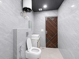 Mauryan Signature Hotel NHPC Metro
