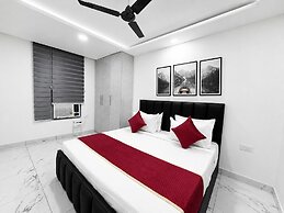 Mauryan Signature Hotel NHPC Metro