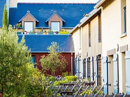 Charming Breton Duplex Cottage