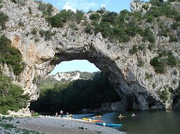 Cozy Couples Cottage in Ardeche