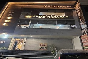Crown Palace Hotel & Restaurant
