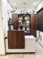 Crown Palace Hotel & Restaurant