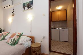 Rooms and Studio Salvi