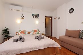 Rooms and Studio Salvi