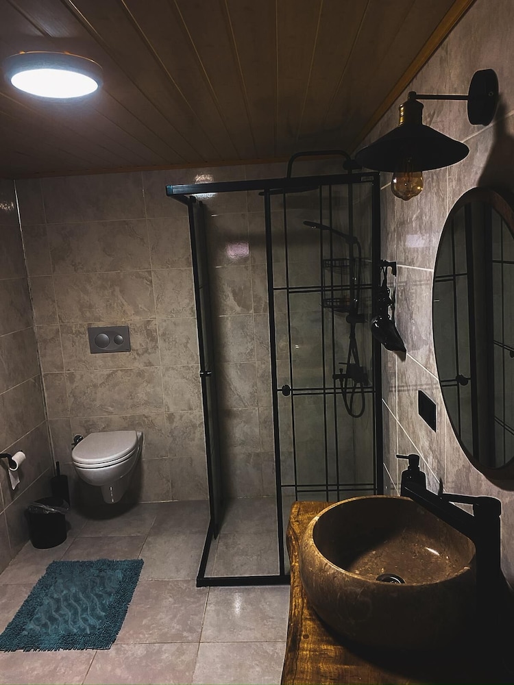 MARİPOSA BUNGALOV