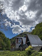 MARİPOSA BUNGALOV