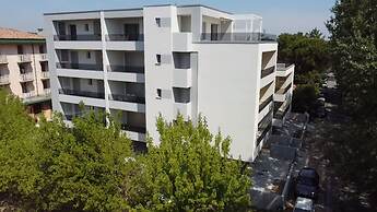 Bright Accommodation With Terrace