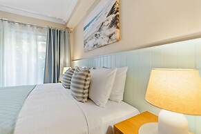 The Palms Luxe With 9 Resort Pools