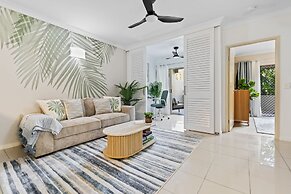 The Palms Luxe With 9 Resort Pools