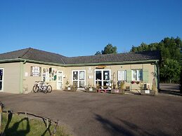 Correze Family Cottage With Pool
