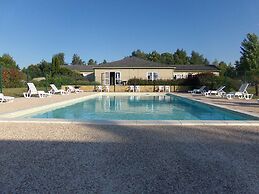 Correze Family Cottage With Pool