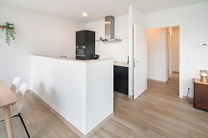 Central City Haven for 10 With Terrace